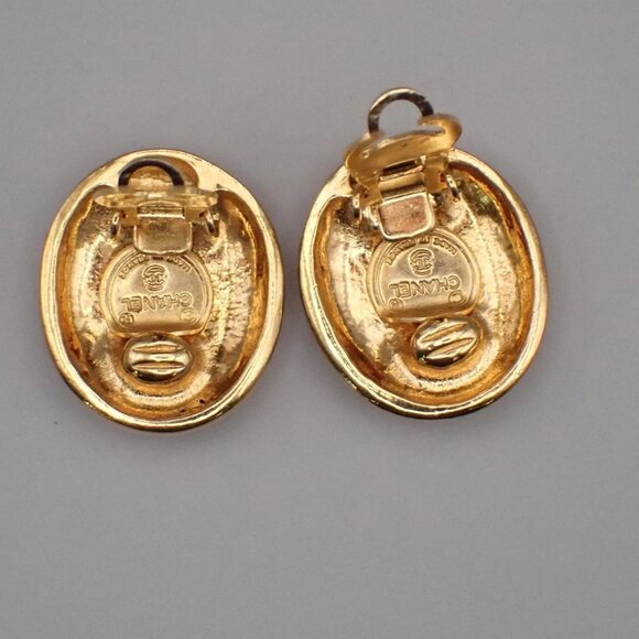 CHANEL Logo Mademoiselle Oval Button Earrings Clip-On Gold France 31RL320 - Picture 6 of 10
